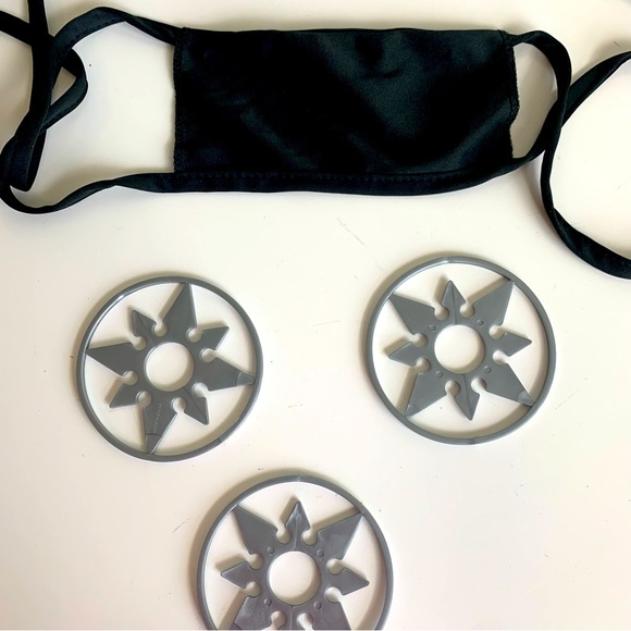 California‎ Costumes Stealth Ninja Child’s Halloween, approx age 8-10  Medium - Picture 5 of 7